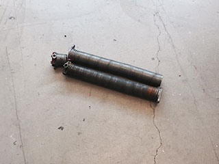Broken Garage Door Spring -Round Rock TX Broken Spring Replacement In Round Rock